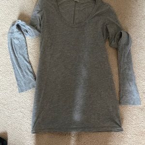 Gray layer scoop neck long sleeve shirt